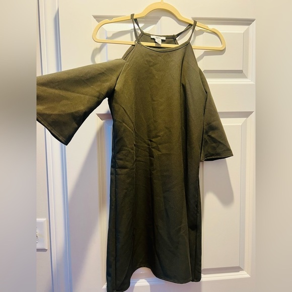 Bar III olive green XS dress - Picture 2 of 3